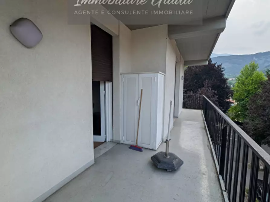 Immagine 17 di Appartamento in vendita  a Vittorio Veneto