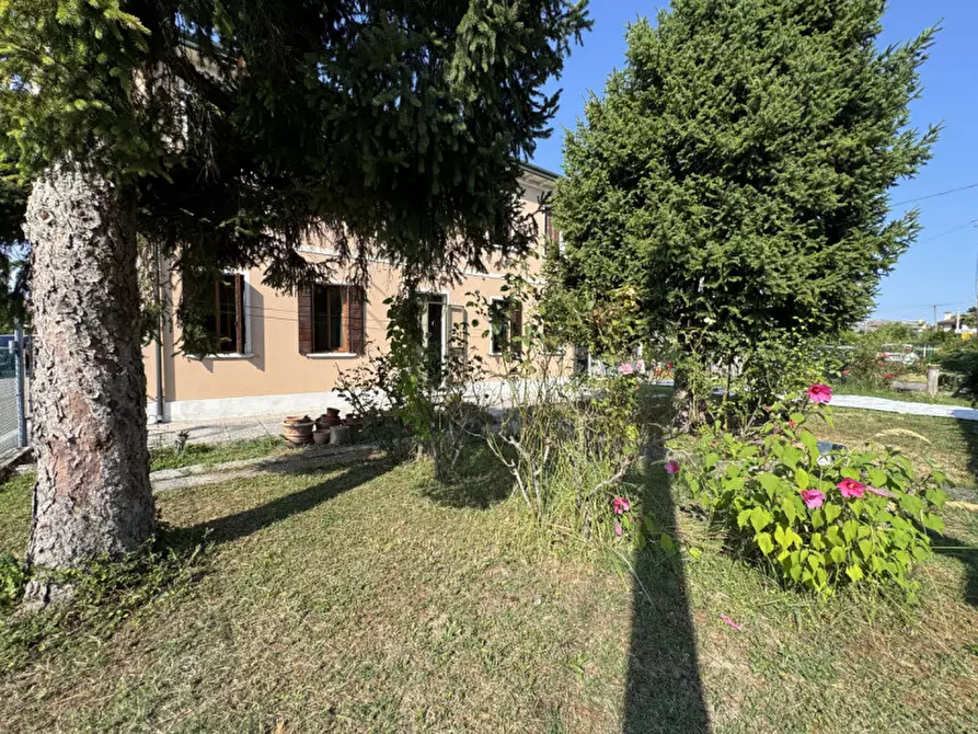Immagine 3 di Casa indipendente in vendita  in via Cappellini 2 a Padova