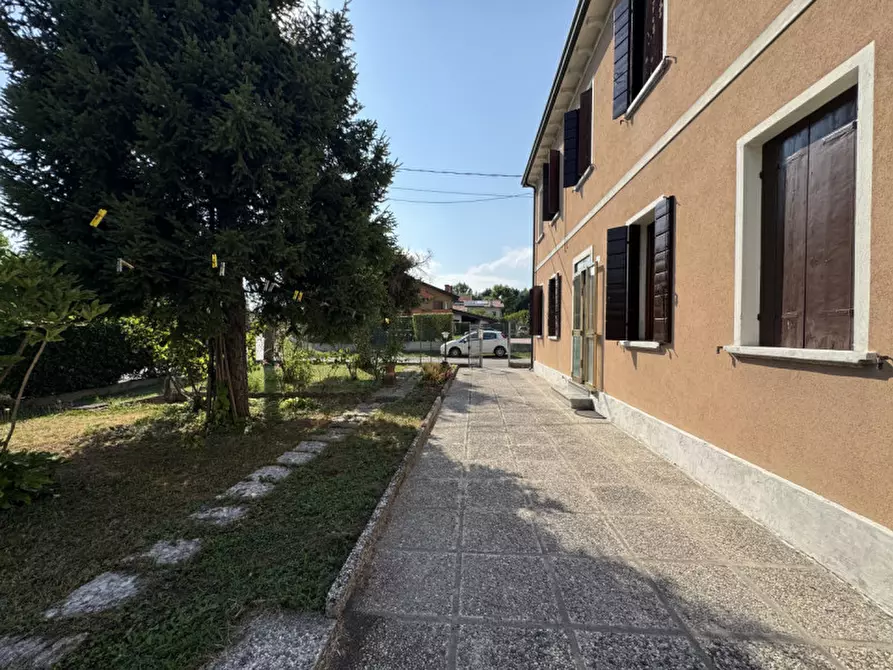 Immagine 9 di Casa indipendente in vendita  in via Cappellini 2 a Padova
