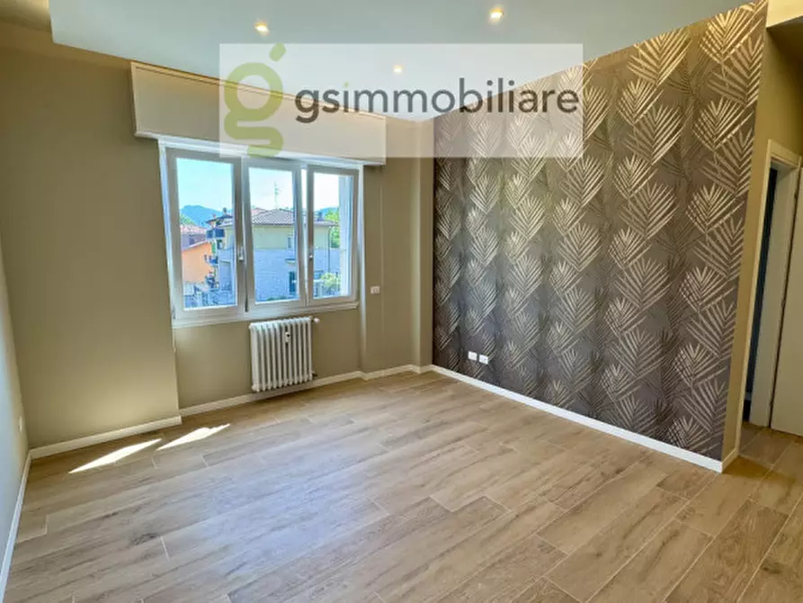 Immagine 2 di Appartamento in vendita  in Viale caduti del lavoro, 5 a Brescia