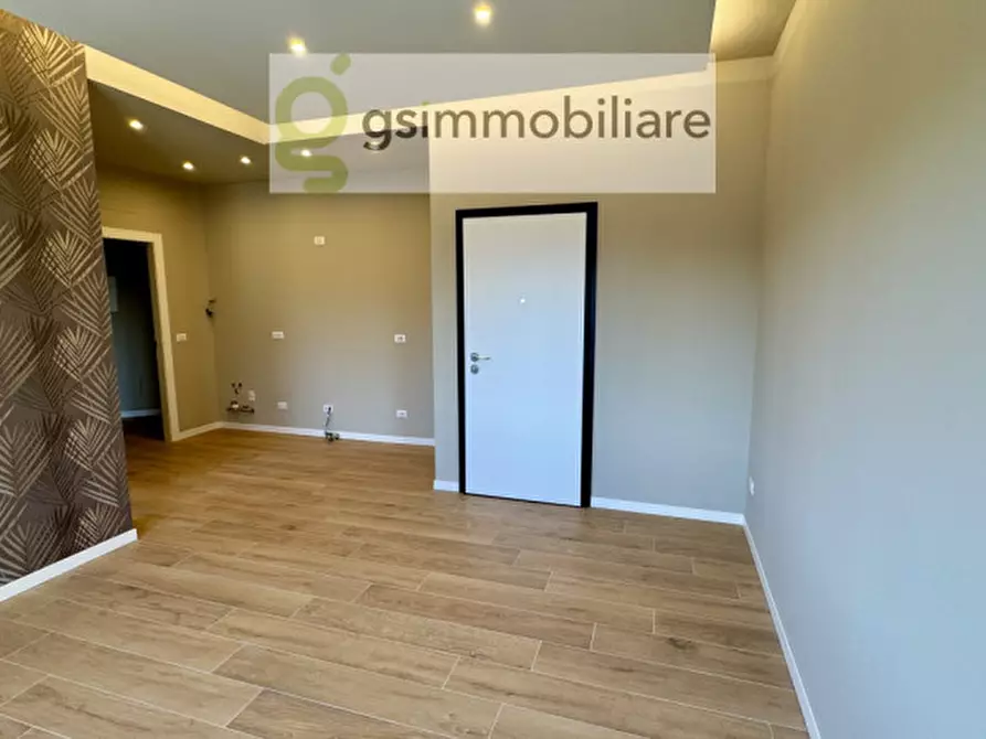 Immagine 3 di Appartamento in vendita  in Viale caduti del lavoro, 5 a Brescia