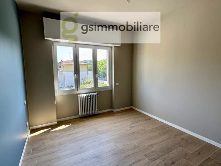 Immagine 19 di Appartamento in vendita  in Viale caduti del lavoro, 5 a Brescia
