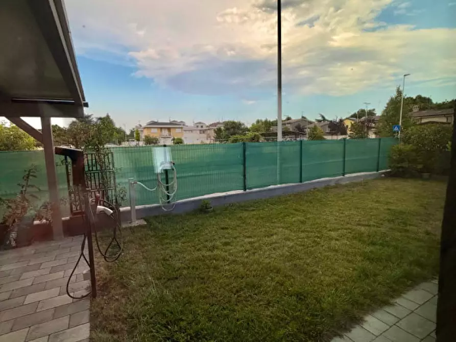 Immagine 28 di Villetta a schiera in vendita  in Via Alessandro Laurinsich a Parma