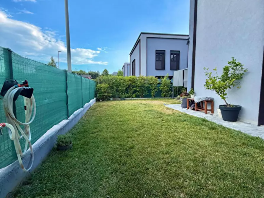 Immagine 33 di Villetta a schiera in vendita  in Via Alessandro Laurinsich a Parma