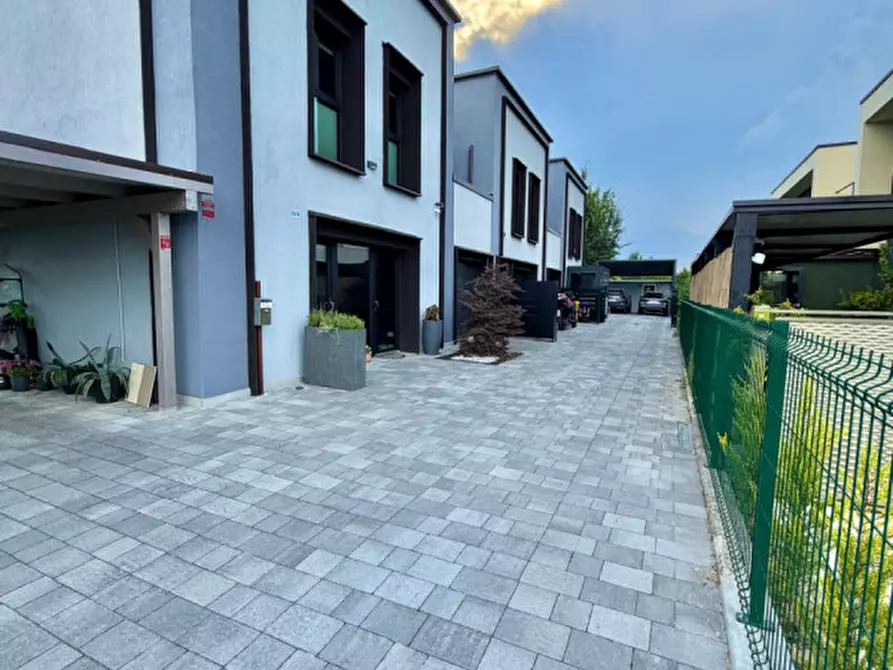 Immagine 34 di Villetta a schiera in vendita  in Via Alessandro Laurinsich a Parma