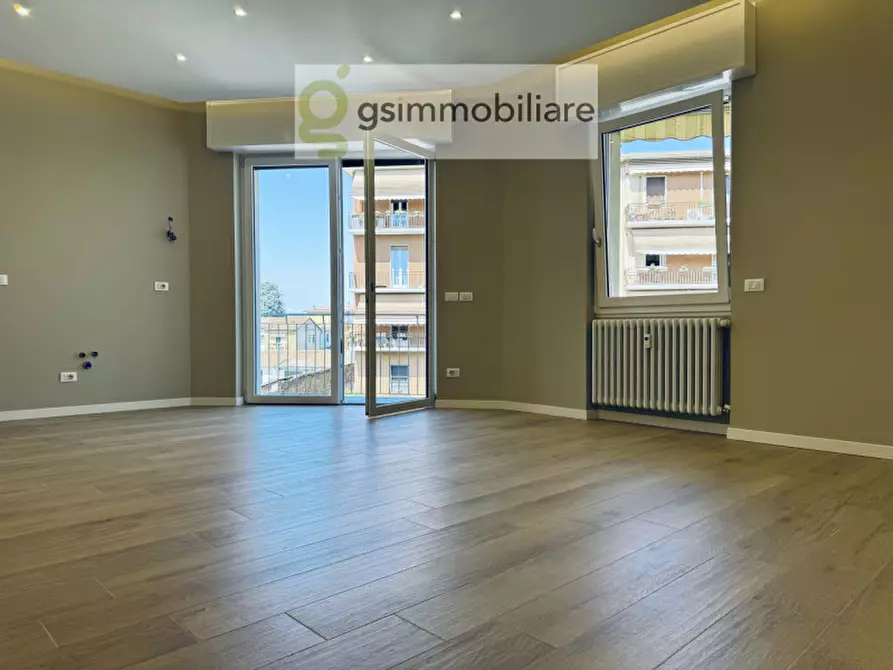 Immagine 6 di Appartamento in vendita  in viale Caduti del lavoro, 5 a Brescia