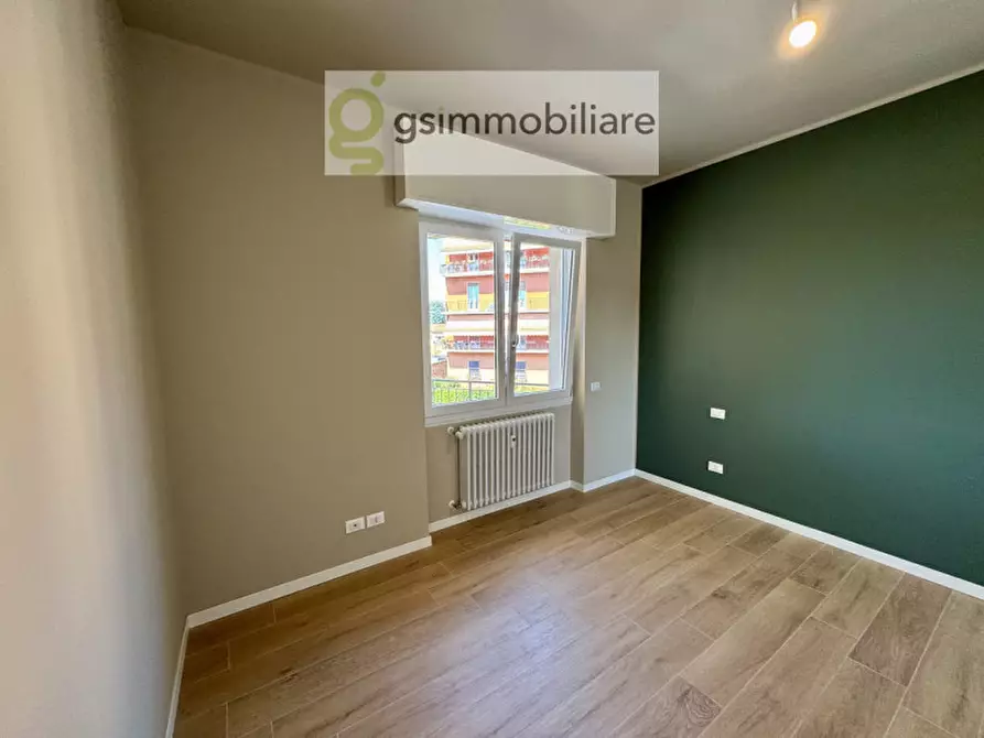 Immagine 18 di Appartamento in vendita  in viale Caduti del lavoro, 5 a Brescia