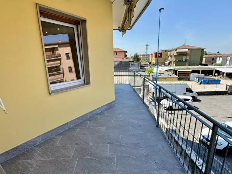 Immagine 25 di Appartamento in vendita  in viale Caduti del lavoro, 5 a Brescia