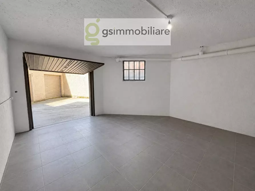Immagine 41 di Appartamento in vendita  in viale Caduti del lavoro, 5 a Brescia