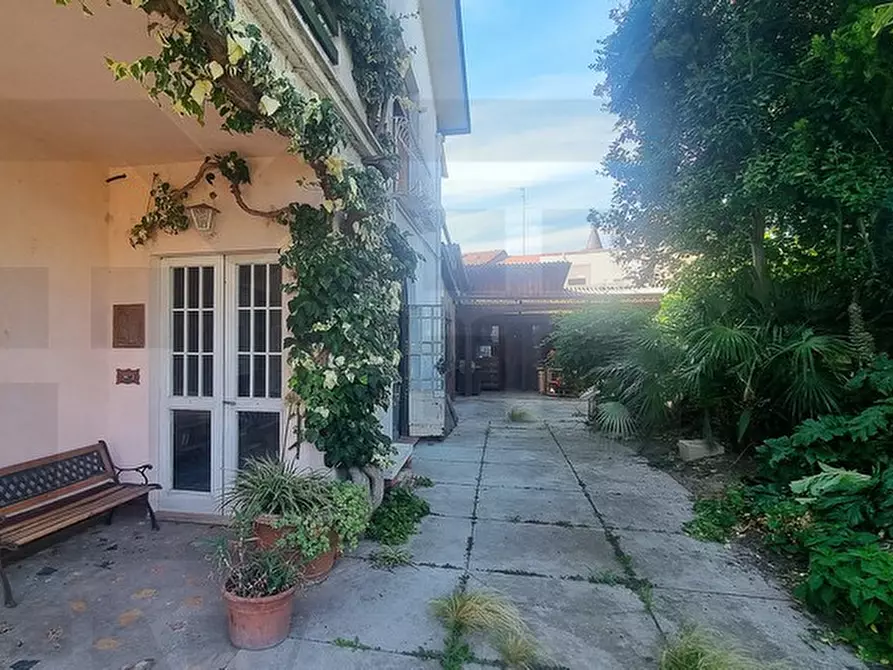 Immagine 1 di Casa indipendente in vendita  a Conselice