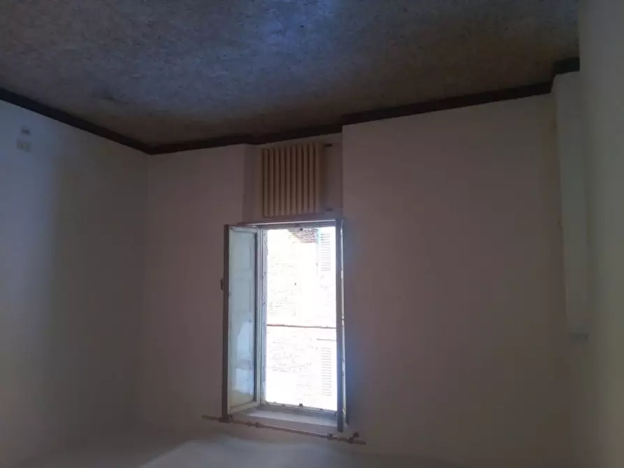 Immagine 7 di Casa indipendente in vendita  in Via Giuseppe Garibaldi a Castiglione Del Lago