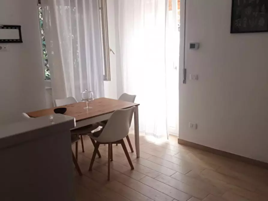Immagine 3 di Appartamento in affitto  in Via Basilio Puoti a Roma