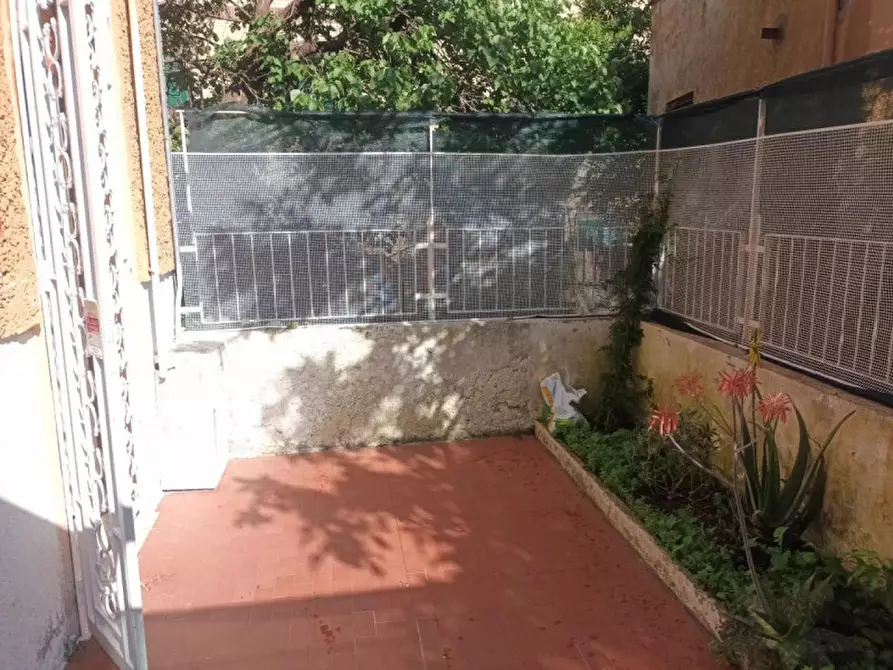 Immagine 16 di Appartamento in affitto  in Via Basilio Puoti a Roma