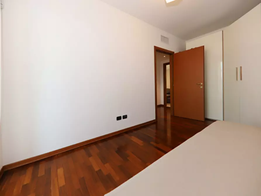 Immagine 18 di Appartamento in vendita  in piazza 25 Aprile, 8 a Seregno