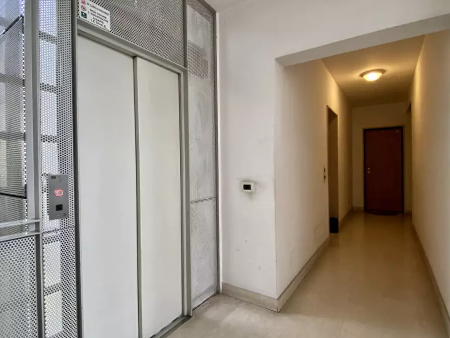 Immagine 14 di Appartamento in vendita  in Via del Carso a Vicenza