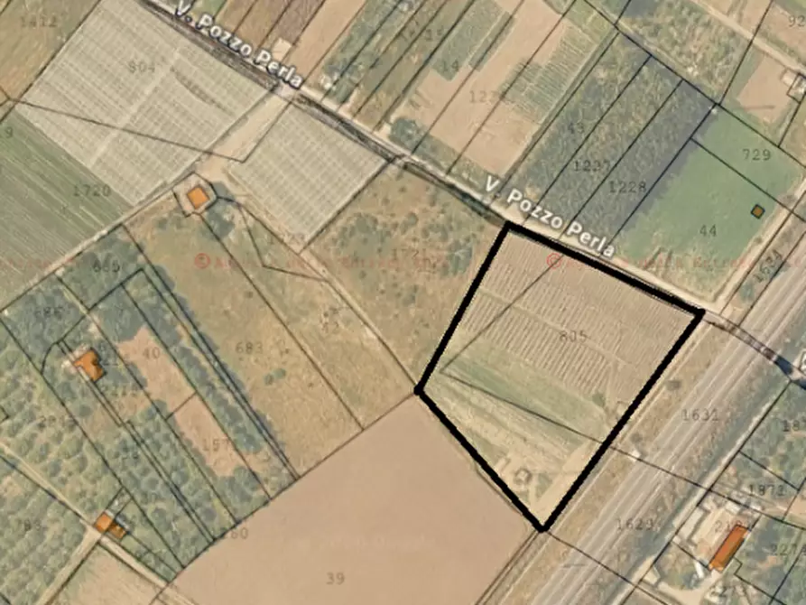 Immagine 11 di Terreno in vendita  in Via Pozzo Perla a Barcellona Pozzo Di Gotto