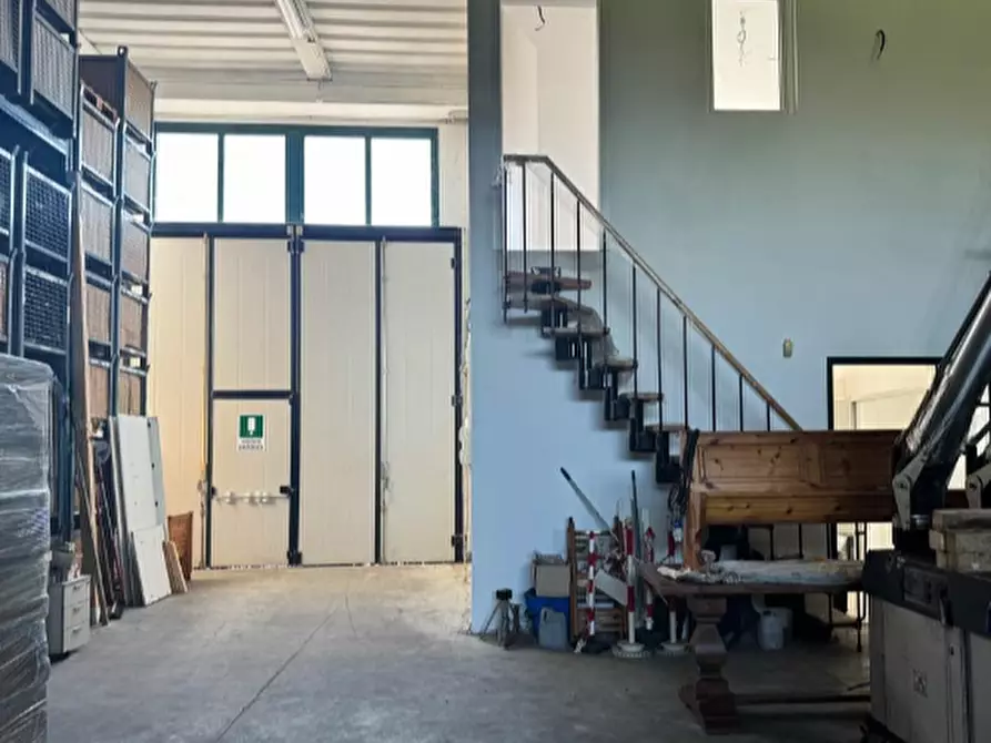 Immagine 2 di Capannone industriale in vendita  in Via Pacinotti, 26 a Casale Sul Sile
