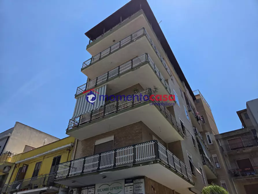 Immagine 1 di Appartamento in vendita  in Via Argine Destro Calopinace 36 a Reggio Di Calabria