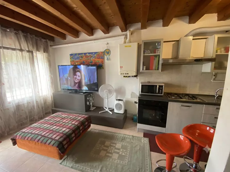 Immagine 1 di Villetta a schiera in vendita  in Via degli Eroi a Creazzo
