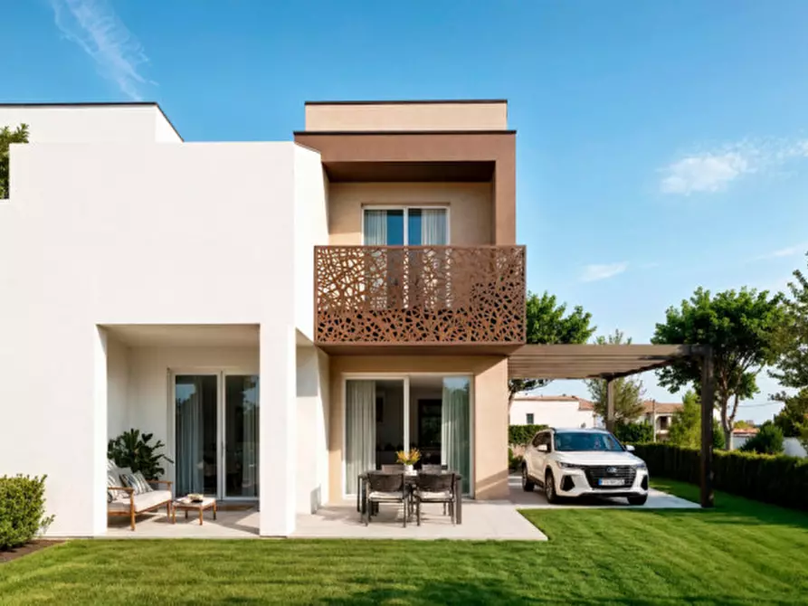 Immagine 7 di Casa trifamiliare in vendita  a Jesolo