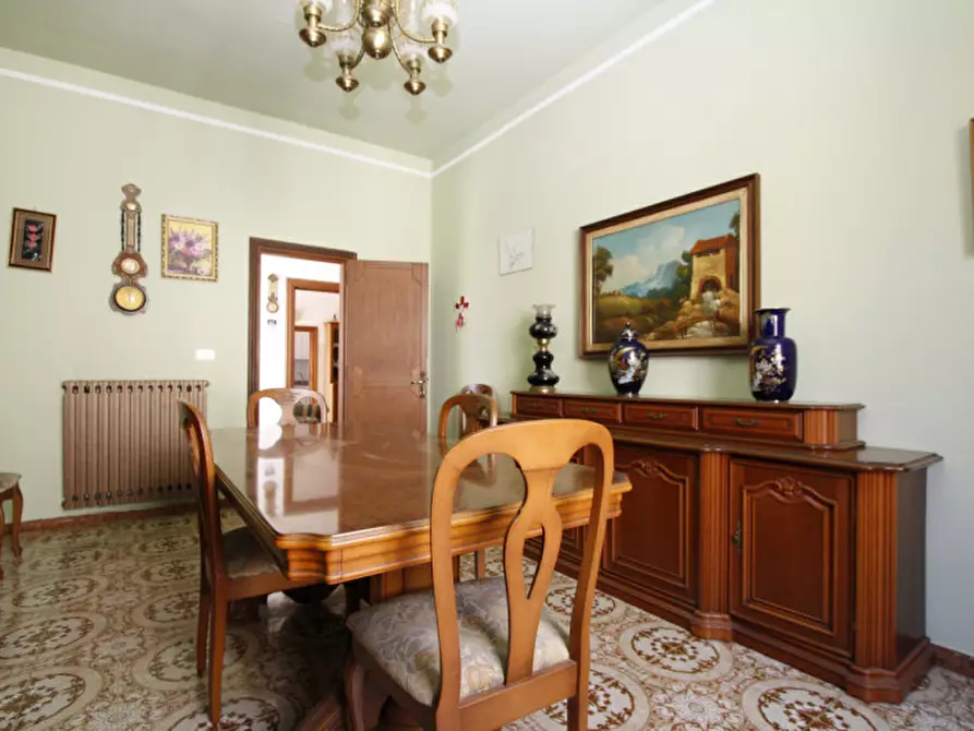 Immagine 2 di Casa indipendente in vendita  in Via Giacomo Leopardi a Parabita