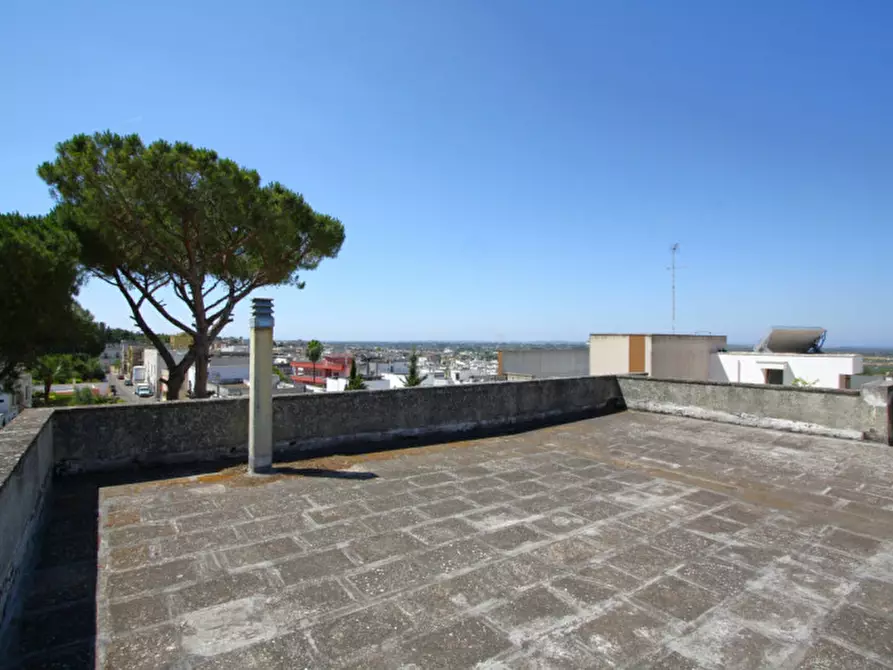 Immagine 5 di Casa indipendente in vendita  in Via Giacomo Leopardi a Parabita