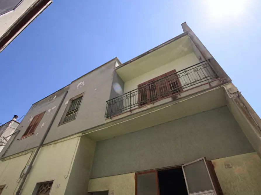 Immagine 7 di Casa indipendente in vendita  in Via Giacomo Leopardi a Parabita