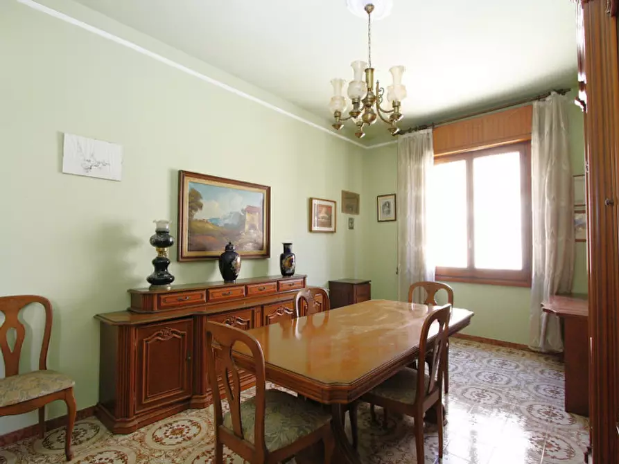 Immagine 13 di Casa indipendente in vendita  in Via Giacomo Leopardi a Parabita