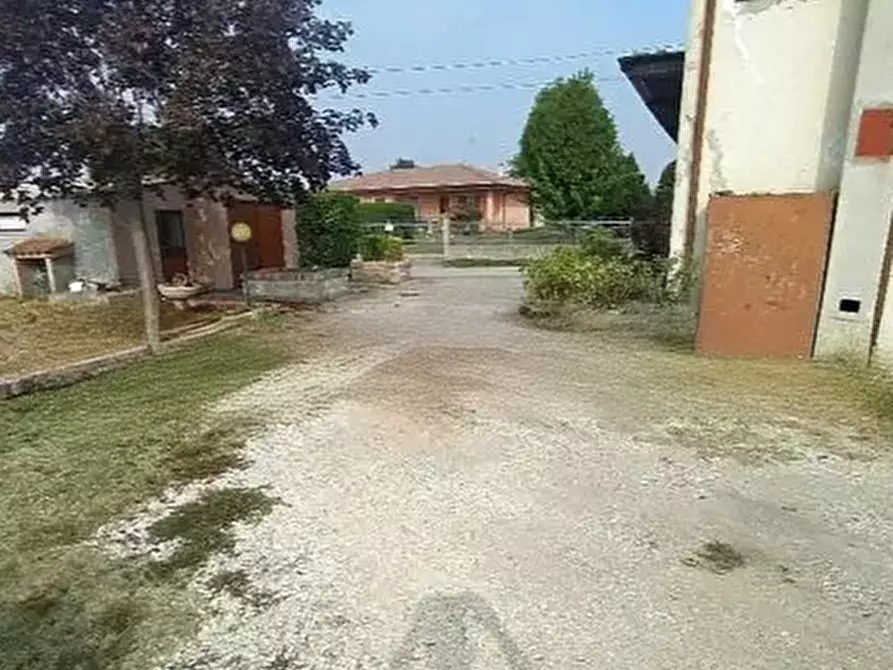 Immagine 2 di Villetta a schiera in vendita  in Via Canevare, 40 a Ospedaletto Euganeo