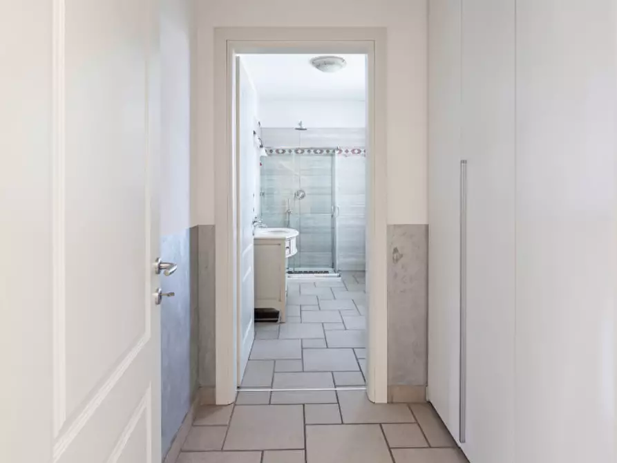 Immagine 7 di Villa in vendita  a Albignasego