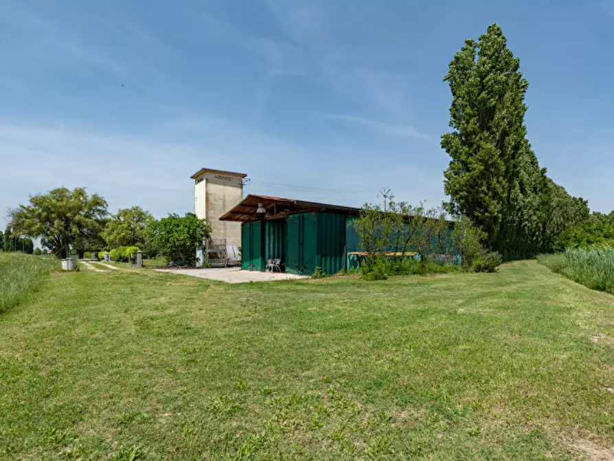 Immagine 23 di Villa in vendita  a Albignasego