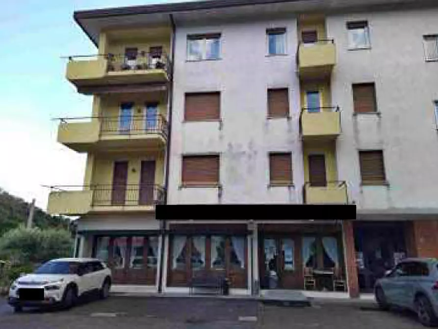 Immagine 2 di Attività commerciale in vendita  in Viale Vittorio Emanuele II 152 a Vittorio Veneto