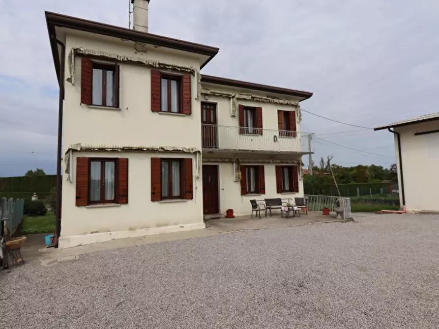 Immagine 2 di Casa indipendente in vendita  in Via Chiusa a Sant'angelo Di Piove Di Sacco