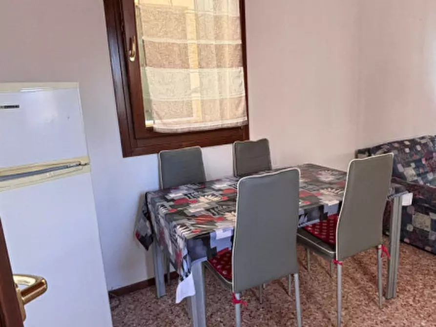 Immagine 8 di Appartamento in affitto  in Piazza Trento a Este