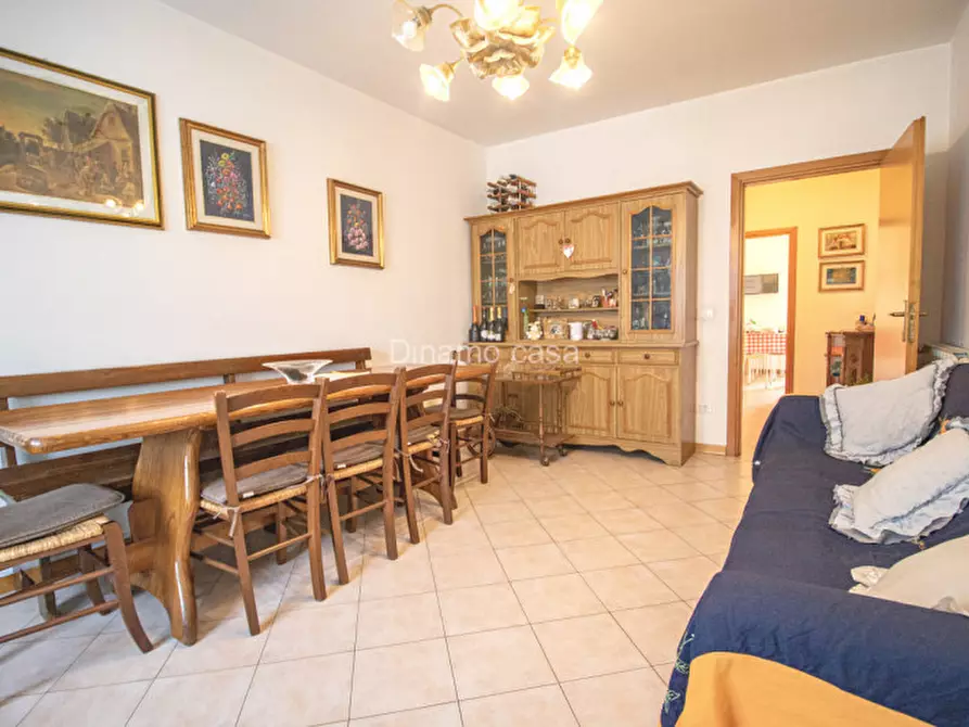 Immagine 5 di Appartamento in vendita  in Via Anzio a Prato