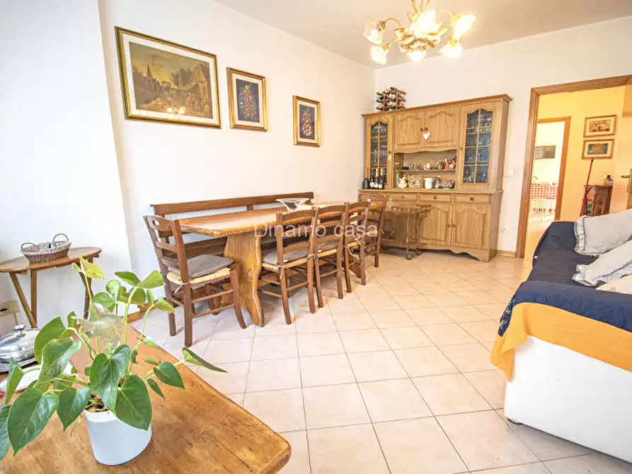 Immagine 6 di Appartamento in vendita  in Via Anzio a Prato