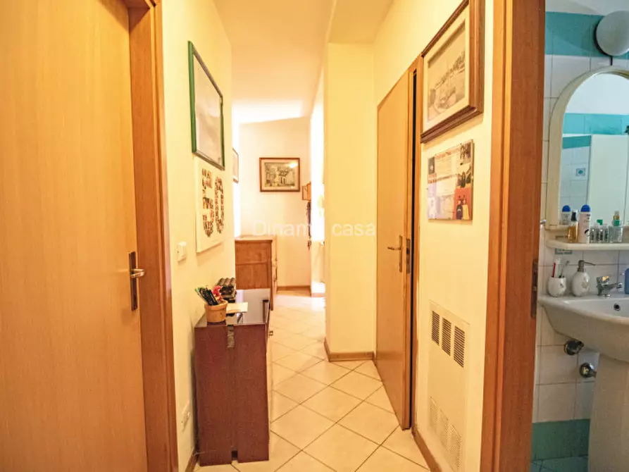 Immagine 24 di Appartamento in vendita  in Via Anzio a Prato