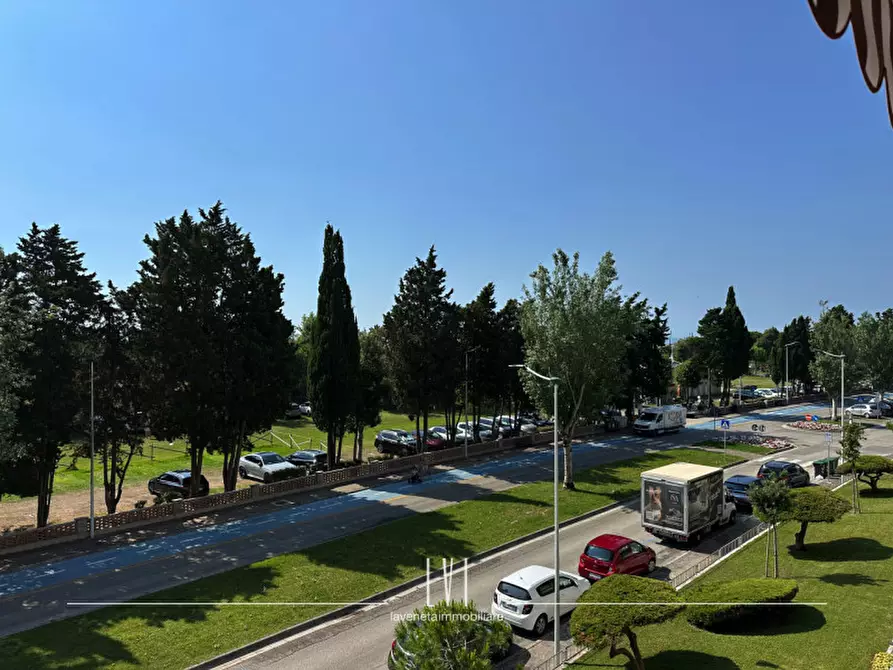 Immagine 13 di Appartamento in vendita  in Via dei Vichinghi 10 a Caorle