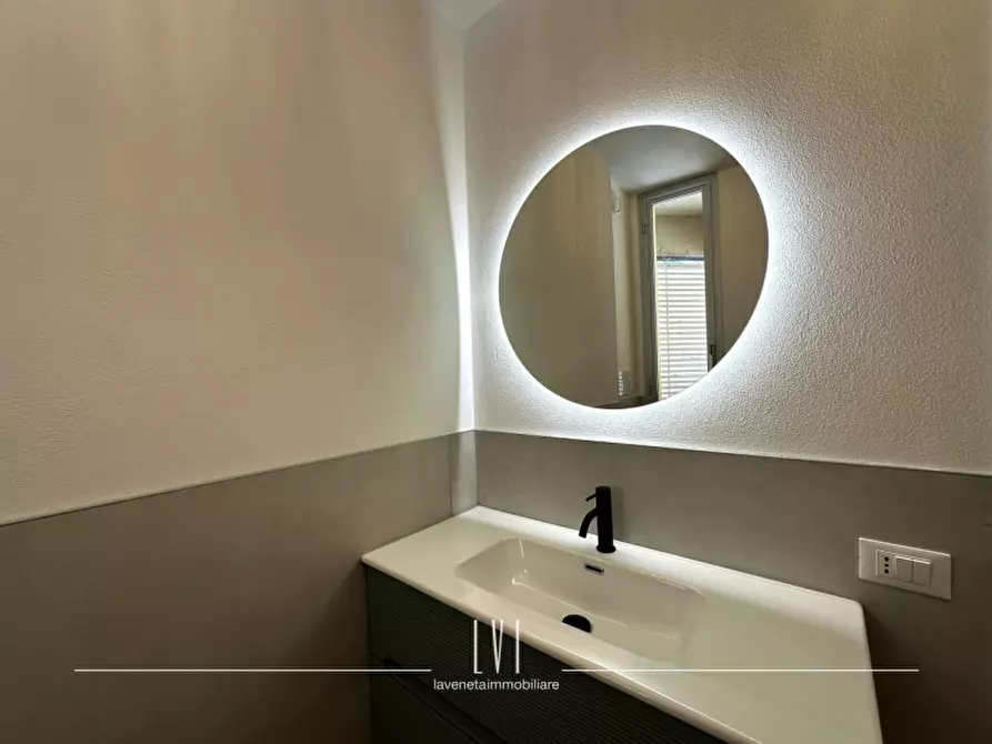 Immagine 19 di Appartamento in vendita  in Via dei Vichinghi 10 a Caorle