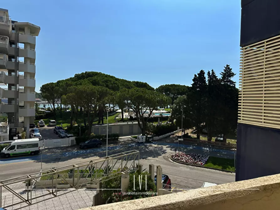 Immagine 30 di Appartamento in vendita  in Via dei Vichinghi 10 a Caorle
