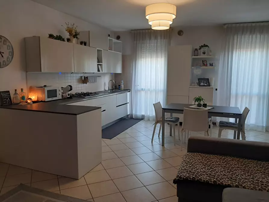 Immagine 2 di Appartamento in vendita  in Via Raffaello a Selvazzano Dentro