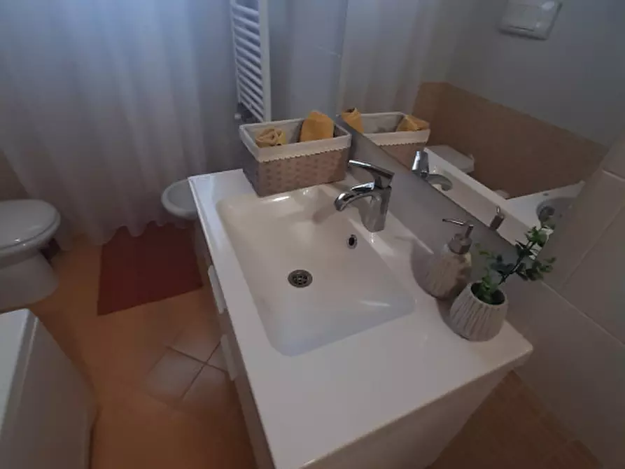 Immagine 5 di Appartamento in vendita  in Via Raffaello a Selvazzano Dentro