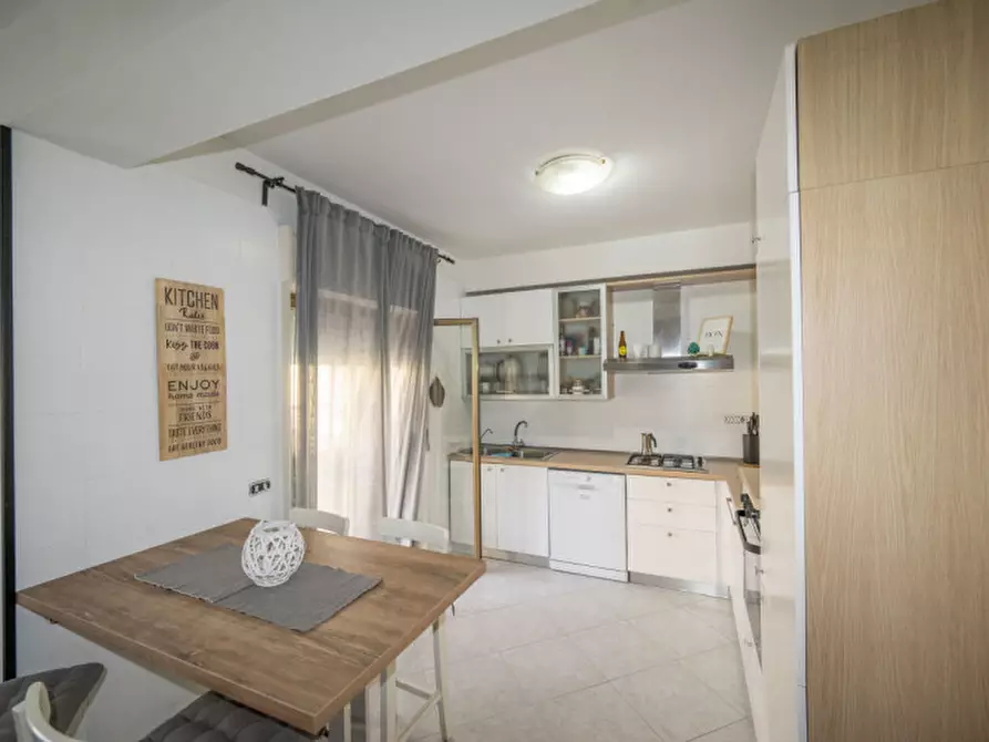 Immagine 6 di Appartamento in vendita  in Via Umberto Terracini a Messina
