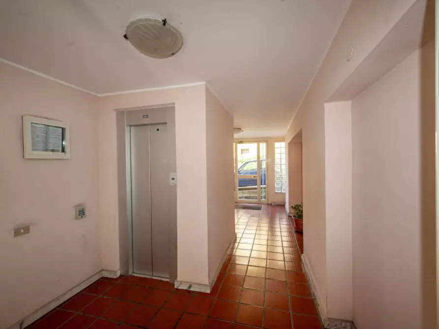 Immagine 42 di Appartamento in vendita  in Via Umberto Terracini a Messina