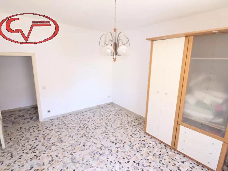 Immagine 10 di Appartamento in vendita  in via Po a Montevarchi