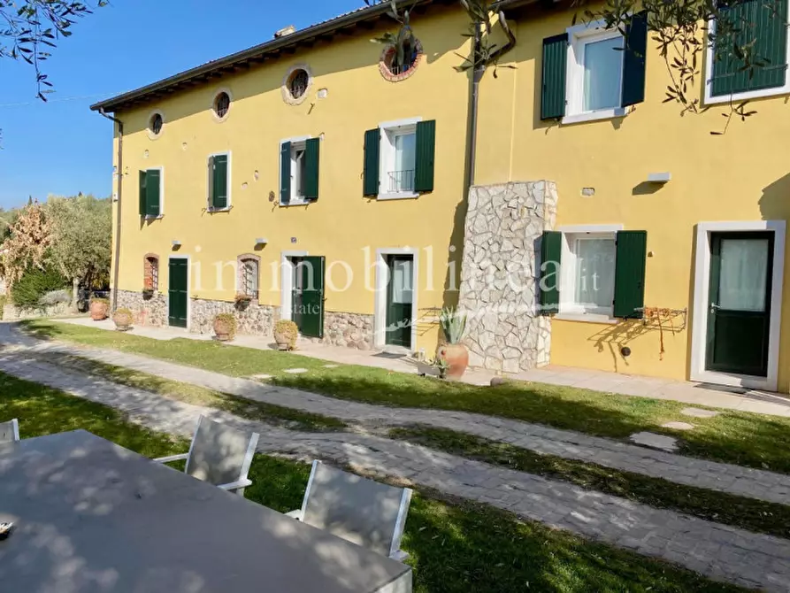 Immagine 9 di Appartamento in vendita  in STRADA MAZZANO n. 1 Piano T-1 a Bardolino