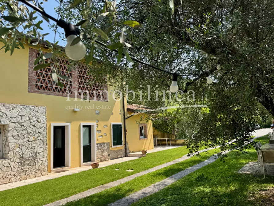 Immagine 13 di Appartamento in vendita  in STRADA MAZZANO n. 1 Piano T-1 a Bardolino