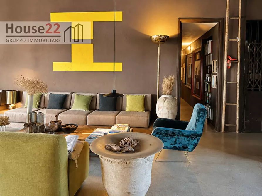 Immagine 3 di Villa in vendita  a Brindisi