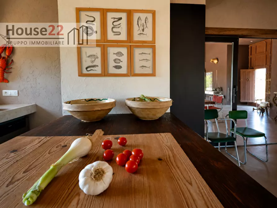 Immagine 19 di Villa in vendita  a Brindisi
