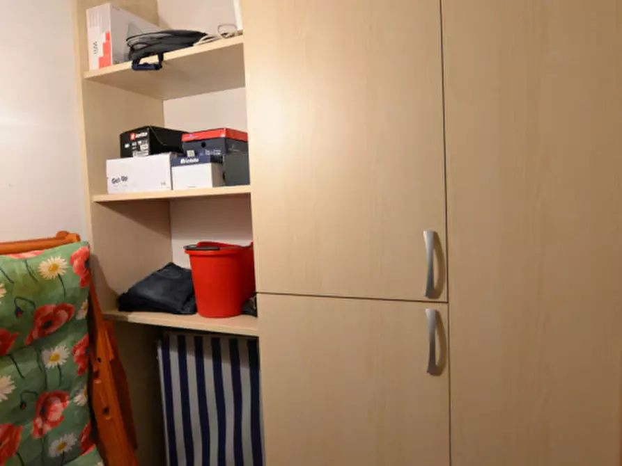 Immagine 12 di Appartamento in vendita  a Romeno
